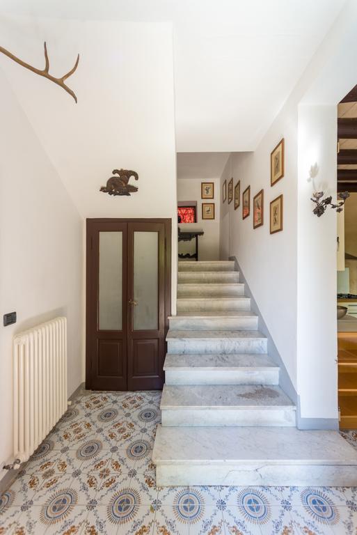 Villa La Rossa Fiumelatte Exteriér fotografie