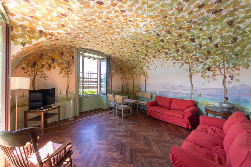 Villa La Rossa Fiumelatte Exteriér fotografie