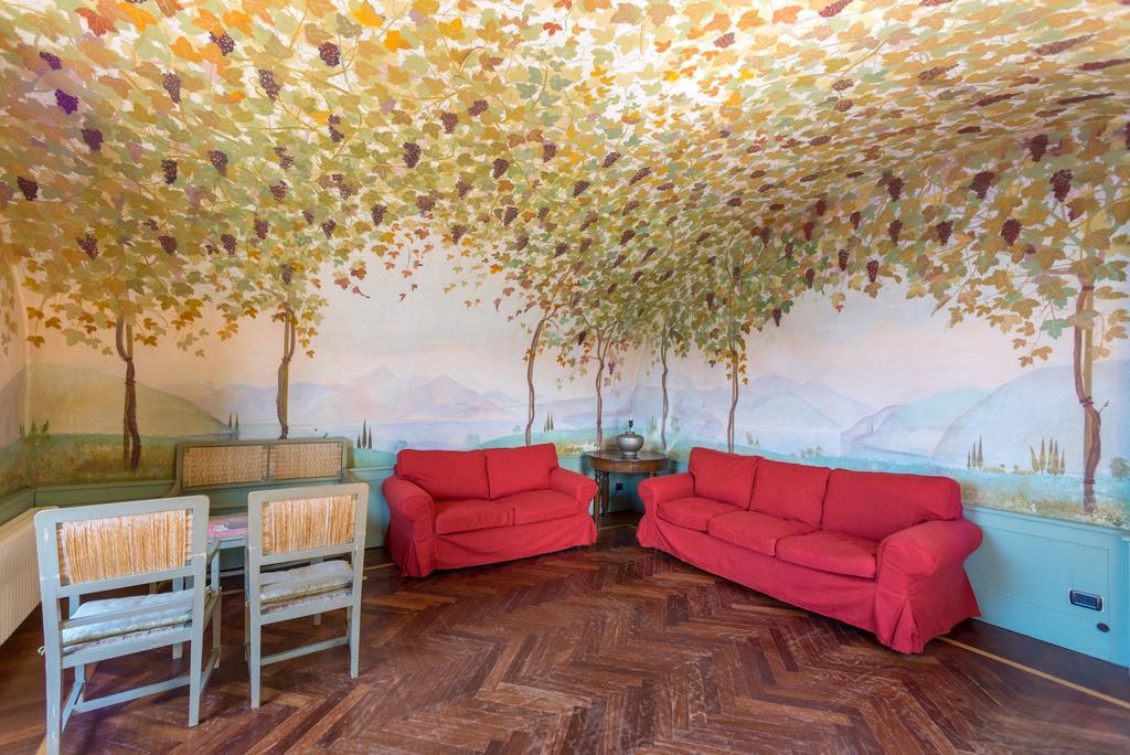 Villa La Rossa Fiumelatte Exteriér fotografie