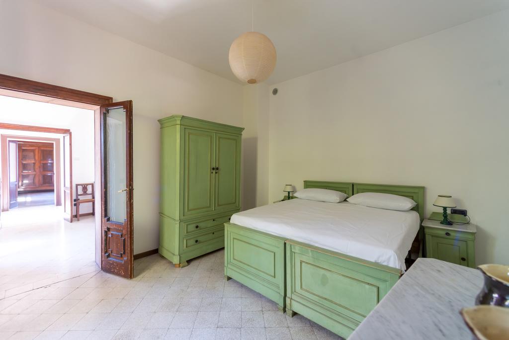 Villa La Rossa Fiumelatte Exteriér fotografie